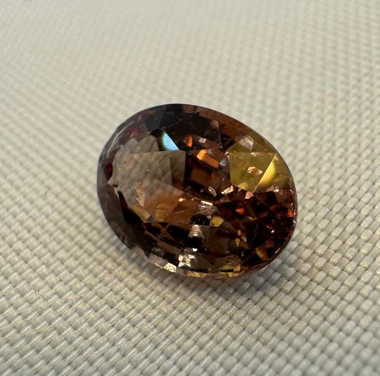 GIA Certified Natural Pyrope-Spessartine Color Change Garnet - 2.49ct - Oval Mixed Cut