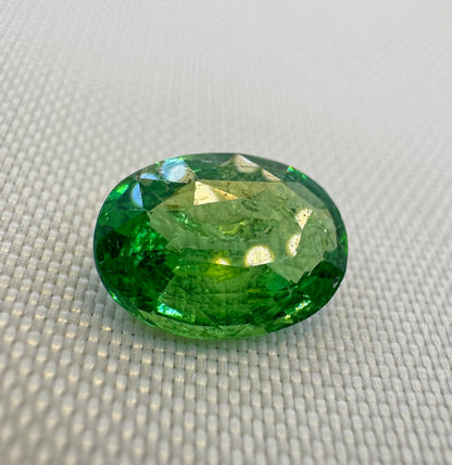 Tsavorite  - 2.07ct - Oval Mixed Cut