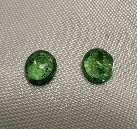 Tsavorite Matching Pair - 2.11 cttw - Oval