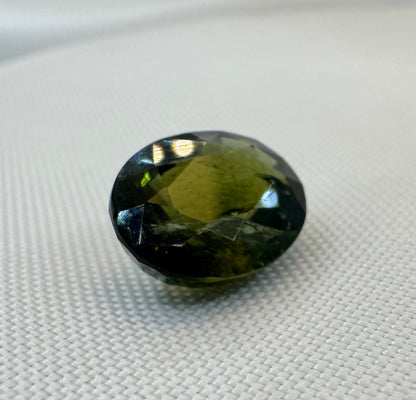 Natural Apatite - 4.68ct - Oval Mixed Cut