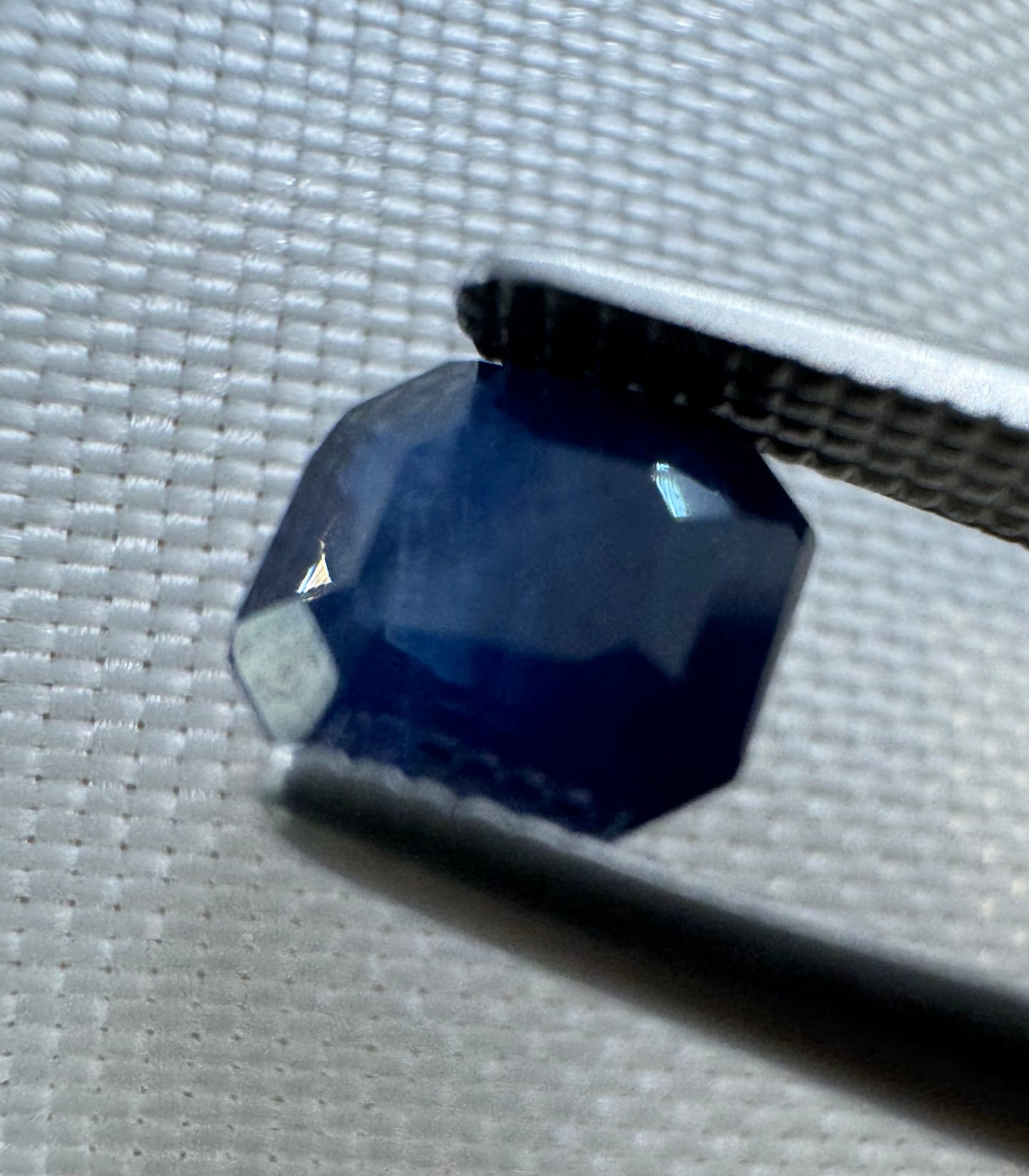Natural Royal Blue Sapphire - 0.92 ct - Octagon Step Cut