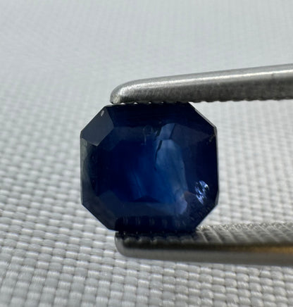 Natural Royal Blue Sapphire - 0.92 ct - Octagon Step Cut