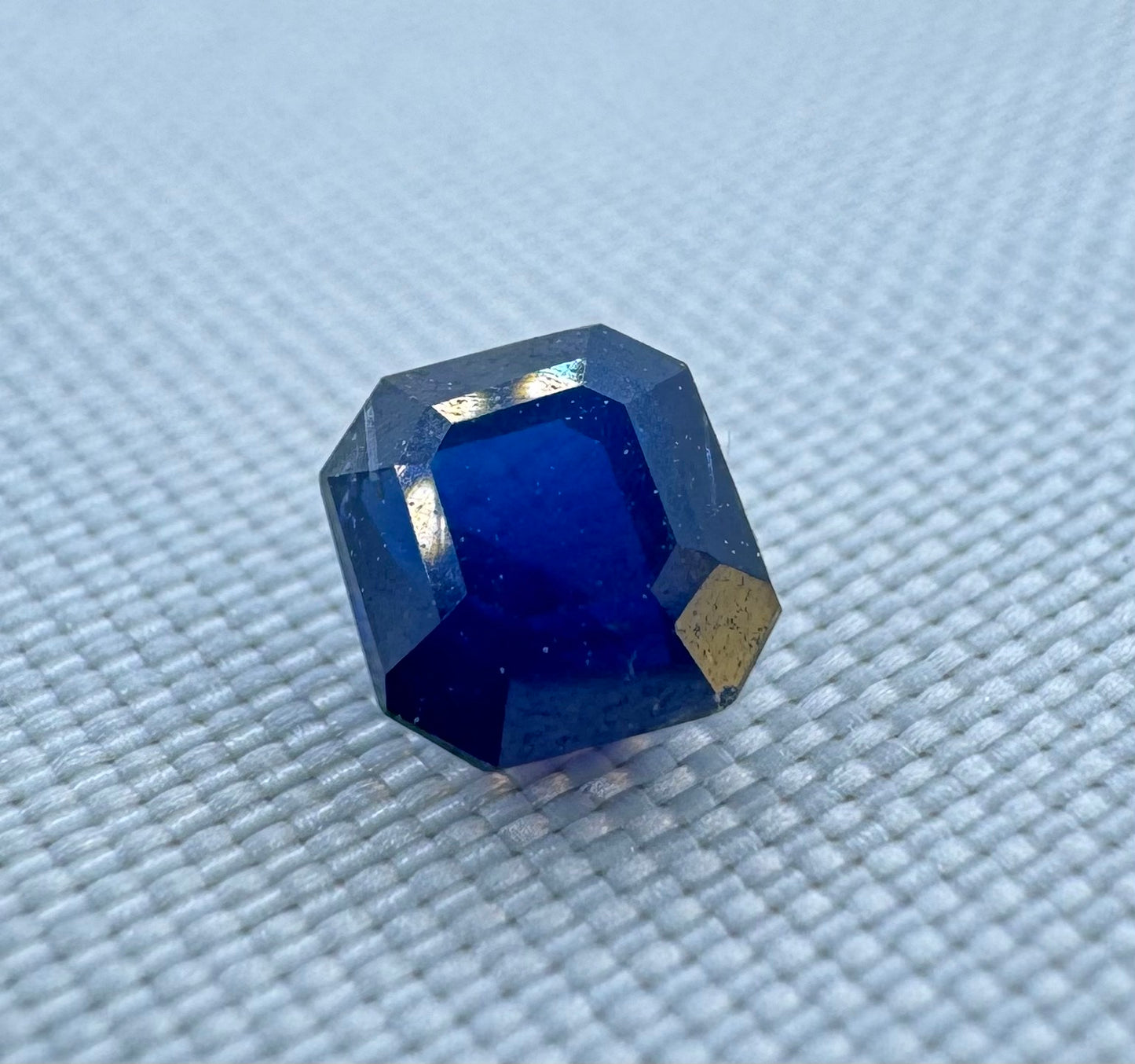Natural Blue Sapphire - 0.67ct - Octagon Step Cut