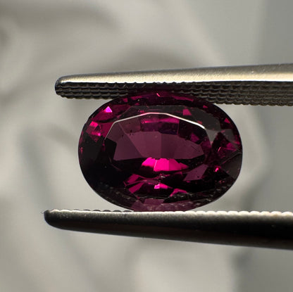 Rhodolite Garnet | Purplish Red |  Oval Cut | 2.495 CT