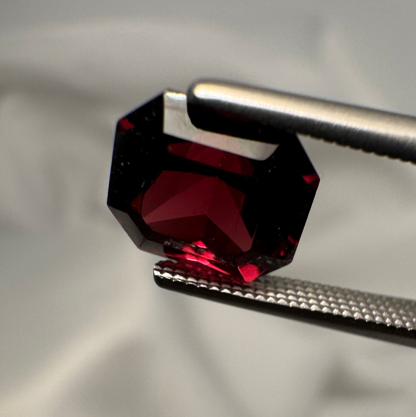 Rhodolite Garnet | Purplish Red |  Octagonal Cut | 3.030 CT