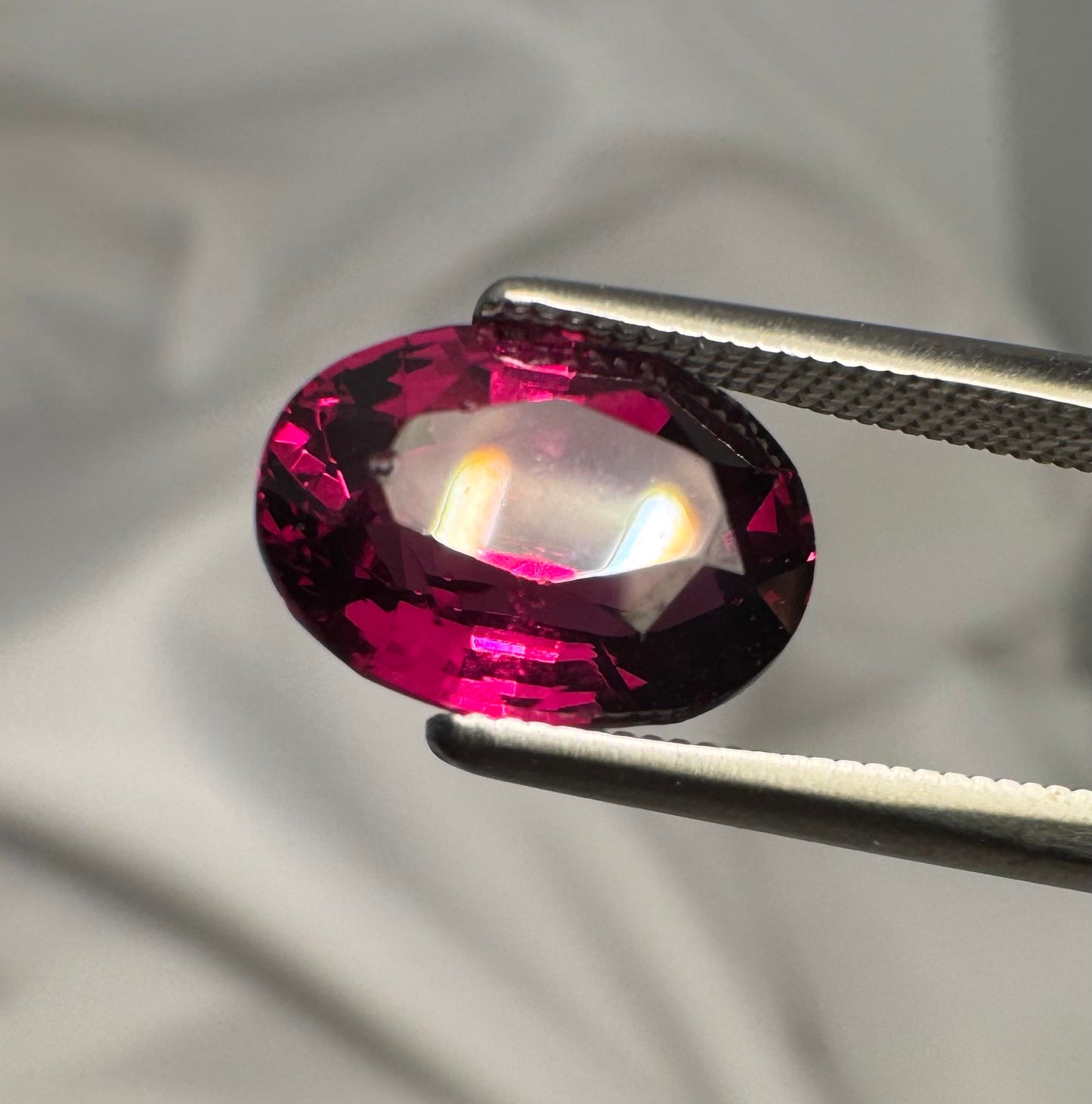 Rhodolite Garnet | Purplish Red |  Oval Cut | 3.210 CT