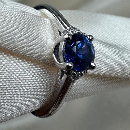 18K White Gold Ceylon Blue Sapphire & Diamond Ring