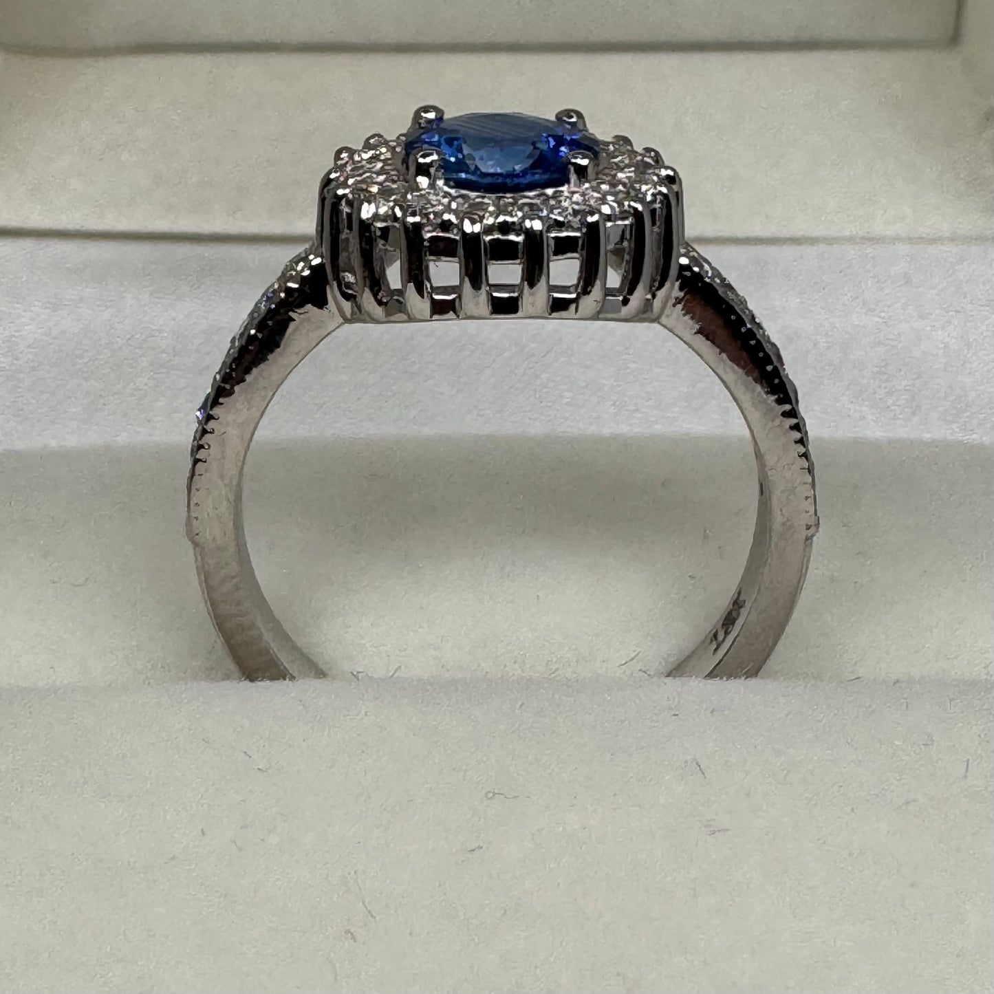 Natural Blue Sapphire Ring with Diamond Halo – 18K White Gold