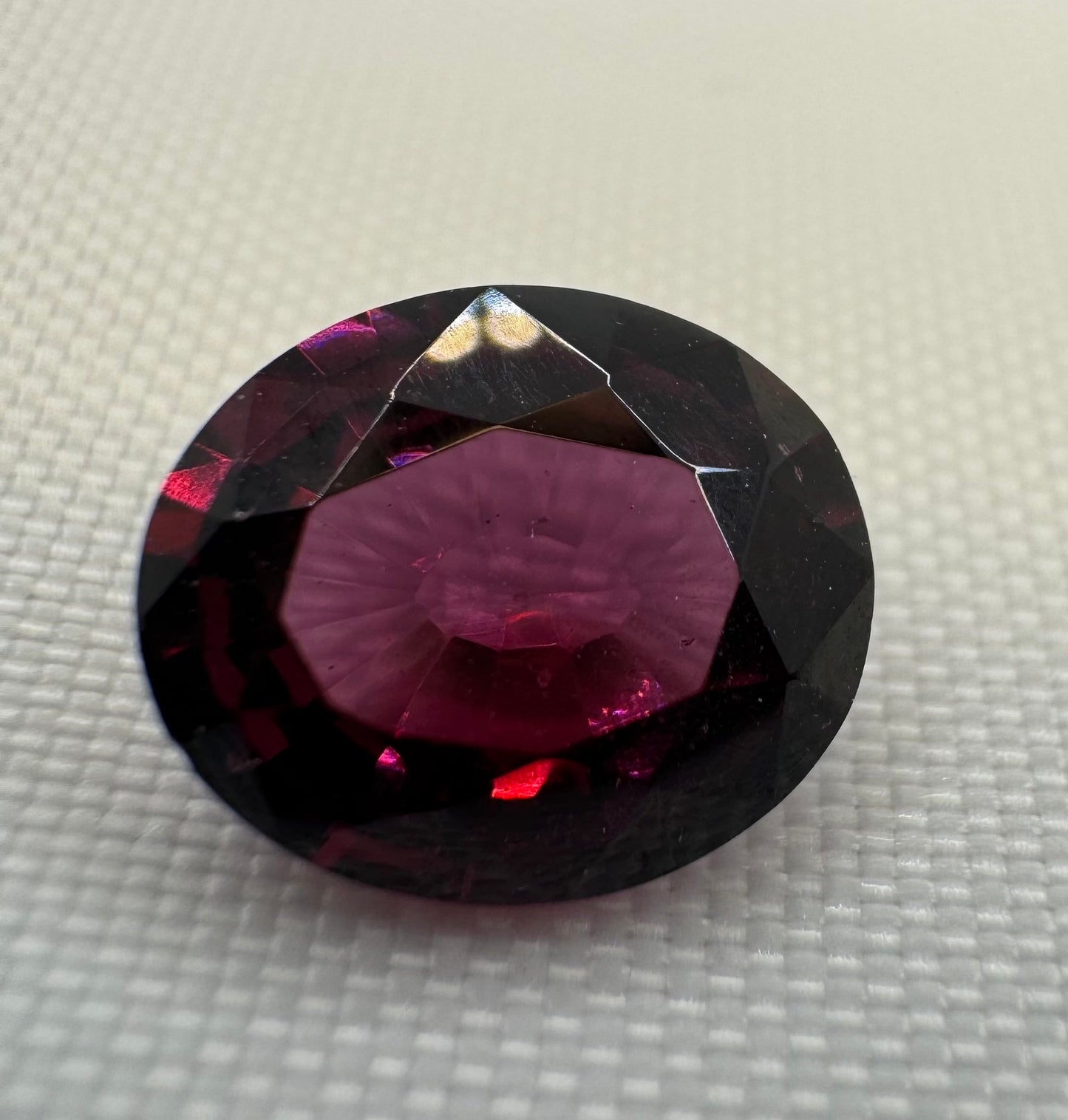 Rhodolite Garnet Purplish Red Oval Mixed Cut