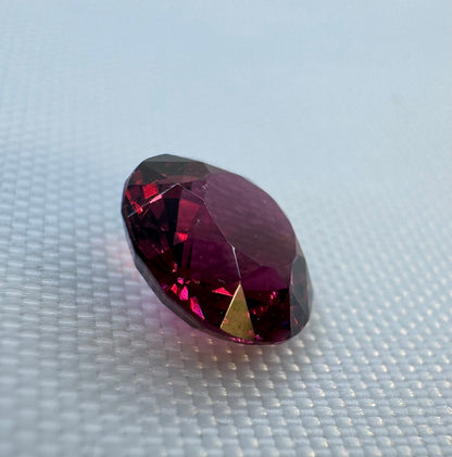 Rhodolite Garnet | Purplish Red | Round Cut | 2.13 CT