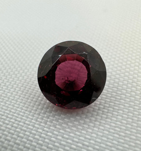 Rhodolite Garnet | Purplish Red | Round Cut | 2.38 CT