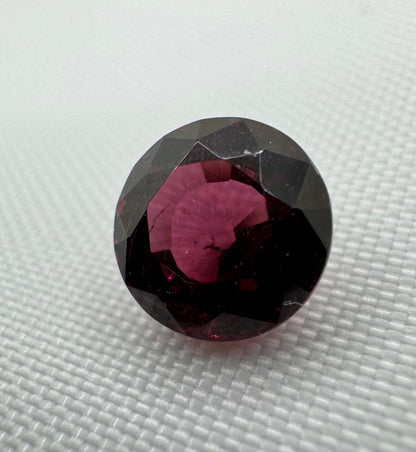 Rhodolite Garnet | Purplish Red | Round Cut | 2.38 CT
