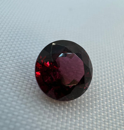 Rhodolite Garnet | Purplish Red | Round Cut | 2.38 CT