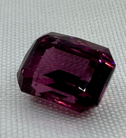 Natural Rhodolite Garnet 5.99ct Purplish Red Octagonal-Radiant cut