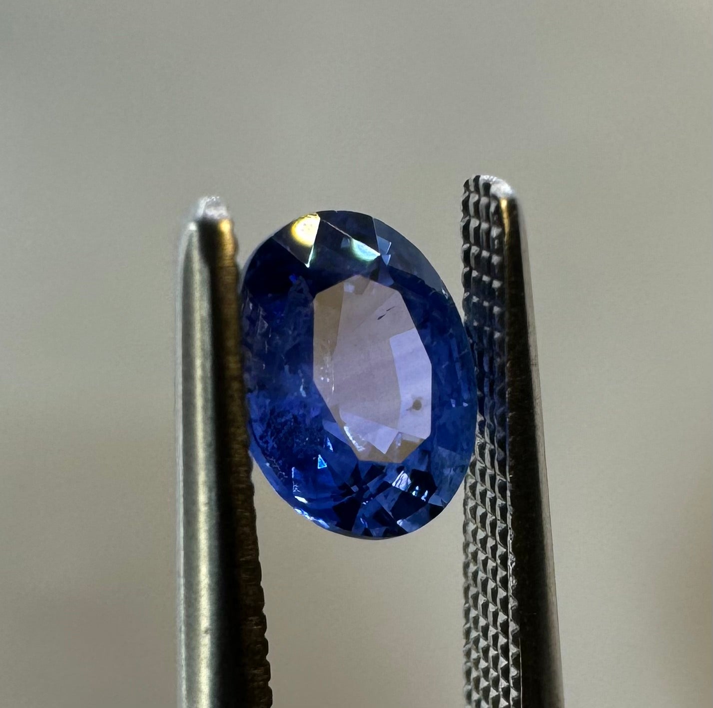 GIA Certified Natural Blue Sapphire 0.98ct Oval Mixed Cut