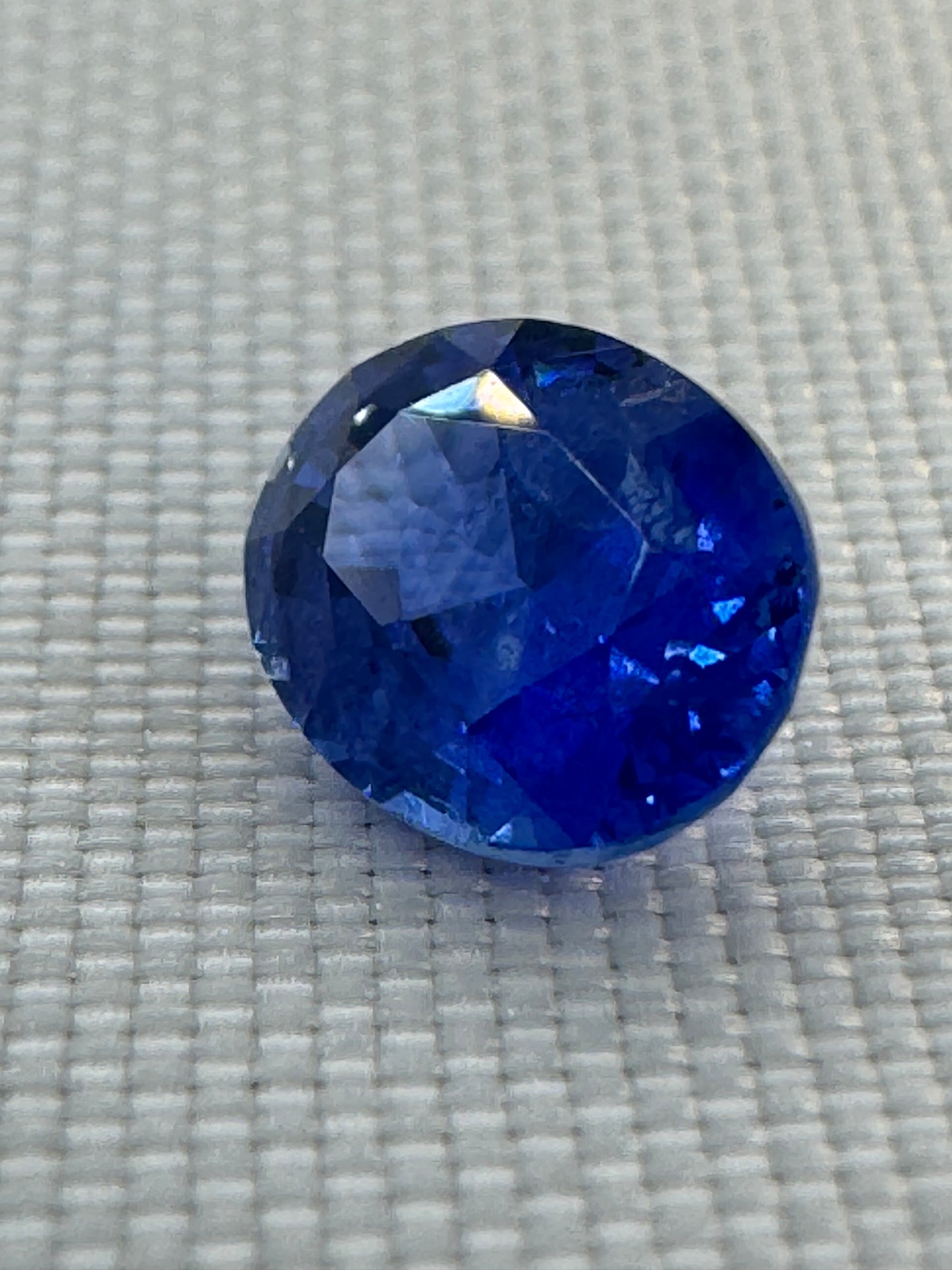 GIA Certified Natural Blue Sapphire 0.98ct Oval Mixed Cut