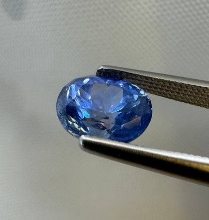 Natural Blue Sapphire - 1.9ct - Oval Mixed Cut