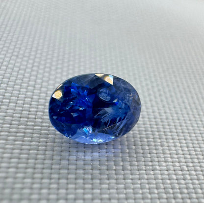 Natural Blue Sapphire - 1.28ct - Oval Mixed Cut