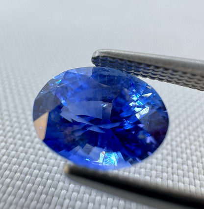 GIA Certified Natural Blue Sapphire - 1.53ct - Oval Mixed Cut