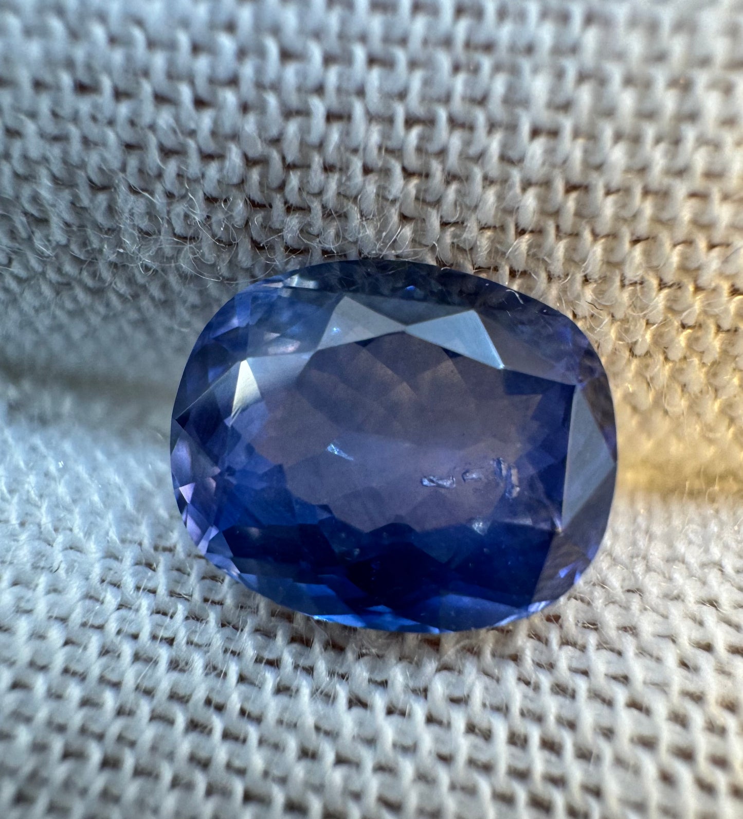 GIA Certified Natural Blue Sapphire - 1.87ct - Rectangular Cushion