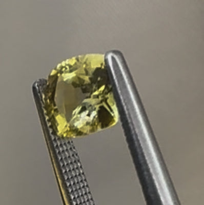 Natural Yellow Sapphire - 1.09ct - Cushion Mixed Cut