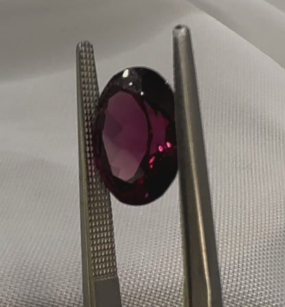 GIA Certified Natural Rhodolite Garnet Purplish Red Modified Brilliant Cut