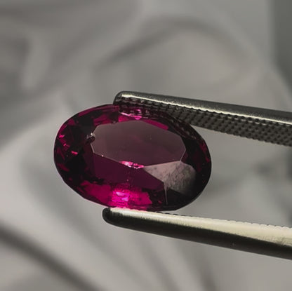 Rhodolite Garnet | Purplish Red |  Oval Cut | 3.210 CT